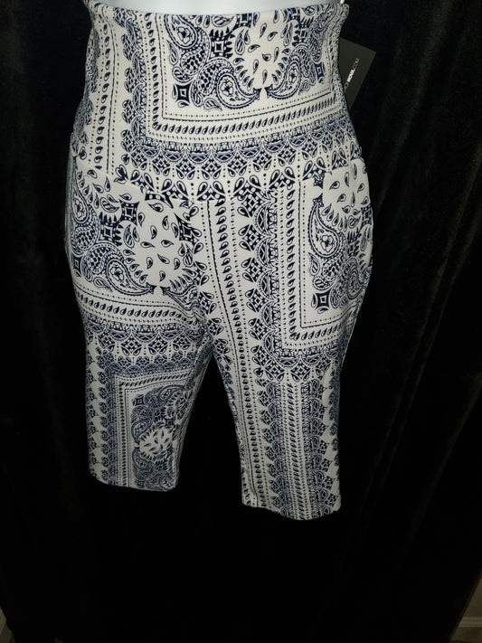 Can't Stay Away Paisley printed Biker Shorts