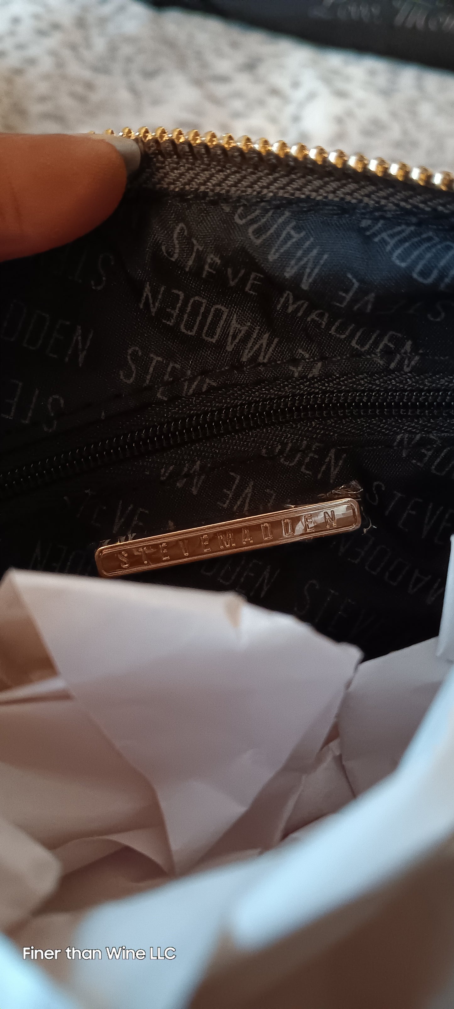 Steve Madden BCasey brown Crossbody Bag with matching coin purse