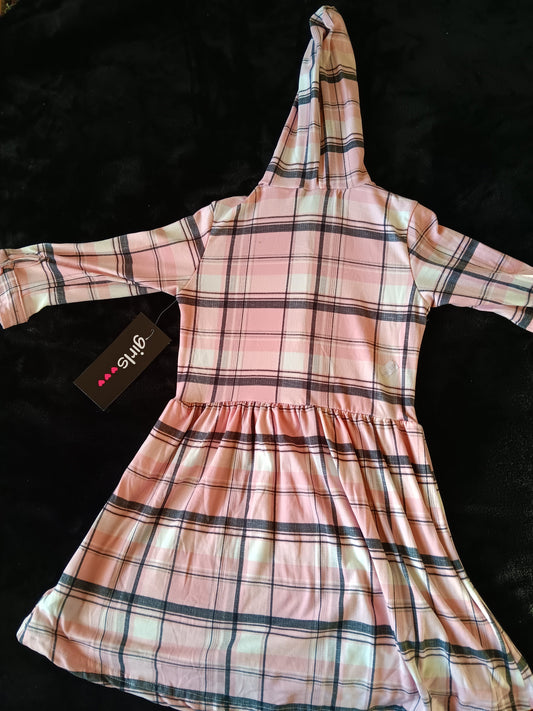 Girls long sleeved hooded dress